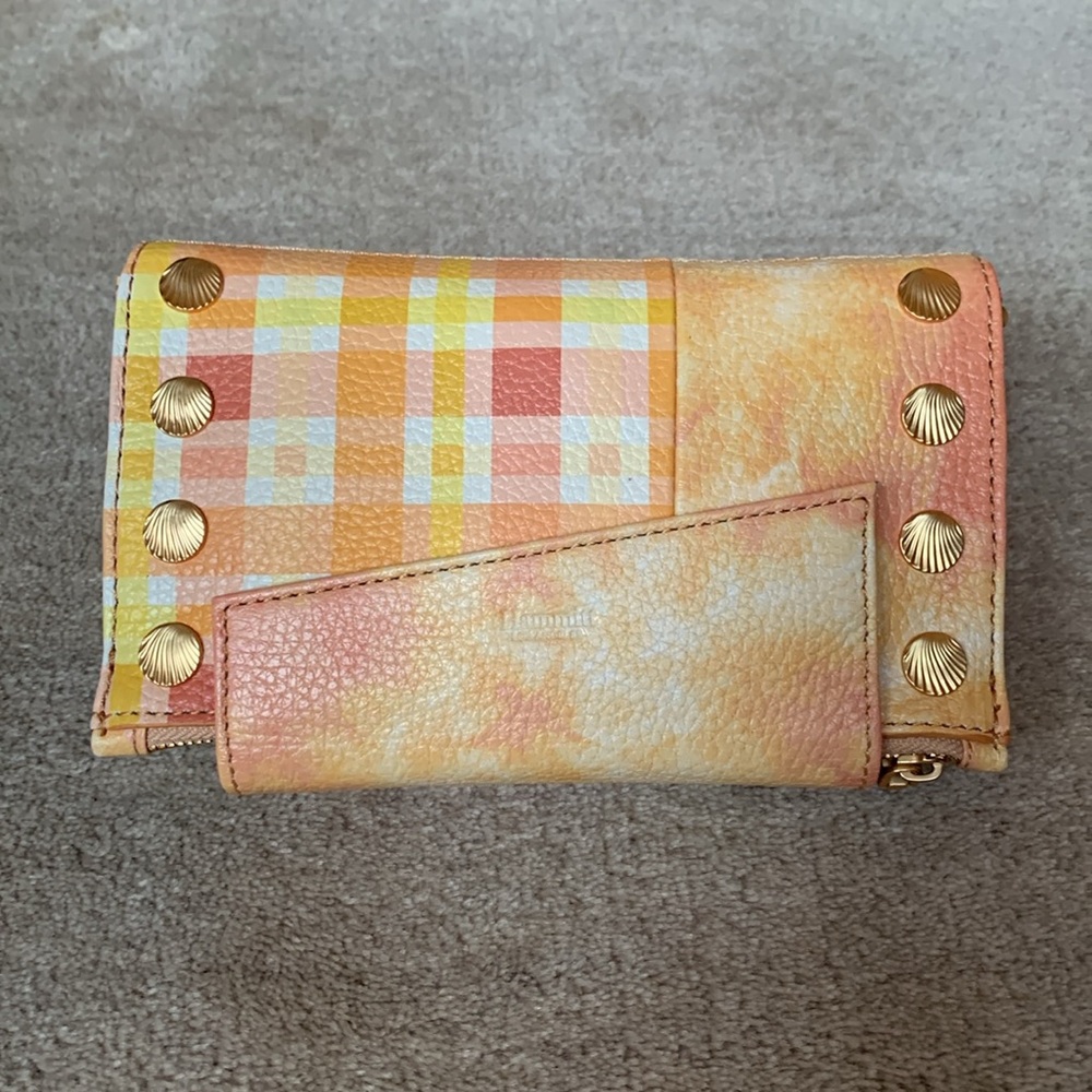 Hammitt Levy in Marigold Mango with Gold Seashell Rivets!!! Like New!!